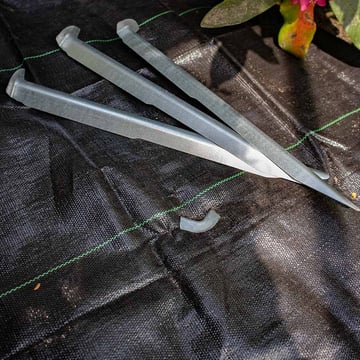 Grondpennen verzinkt ADVANCE, 40cm doos 10 stuks