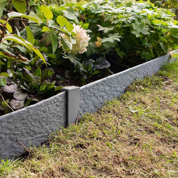 Multi-Edge ECO paaltjes grijs aangelegd