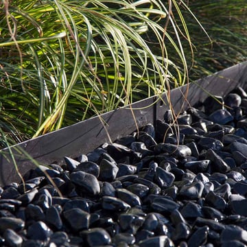 Multi-Edge METAL Afboording Zwart 100x17,5cm aangelegd